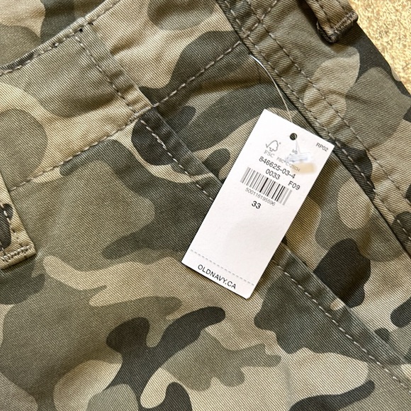 NWT Old Navy Built in Flex Camo Cargo shorts - Picture 6 of 12